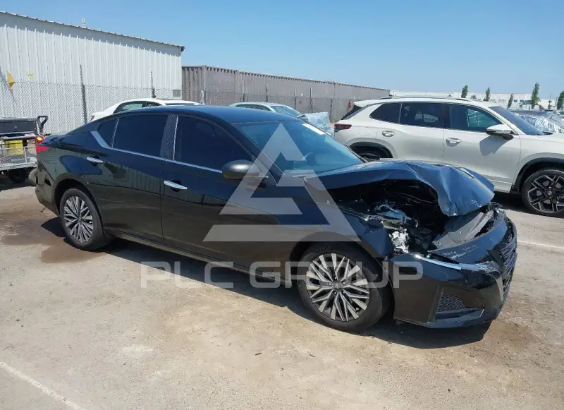 2025 Nissan ALTIMA photo