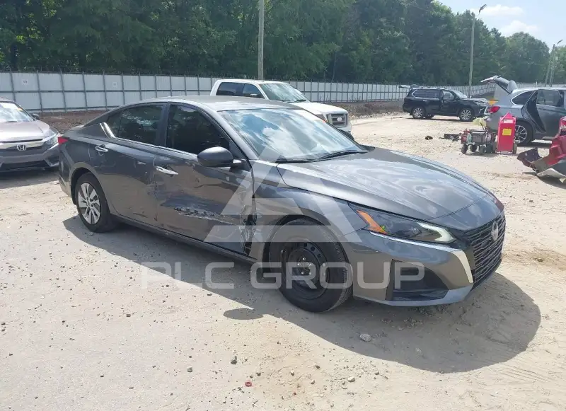 2025 Nissan ALTIMA photo