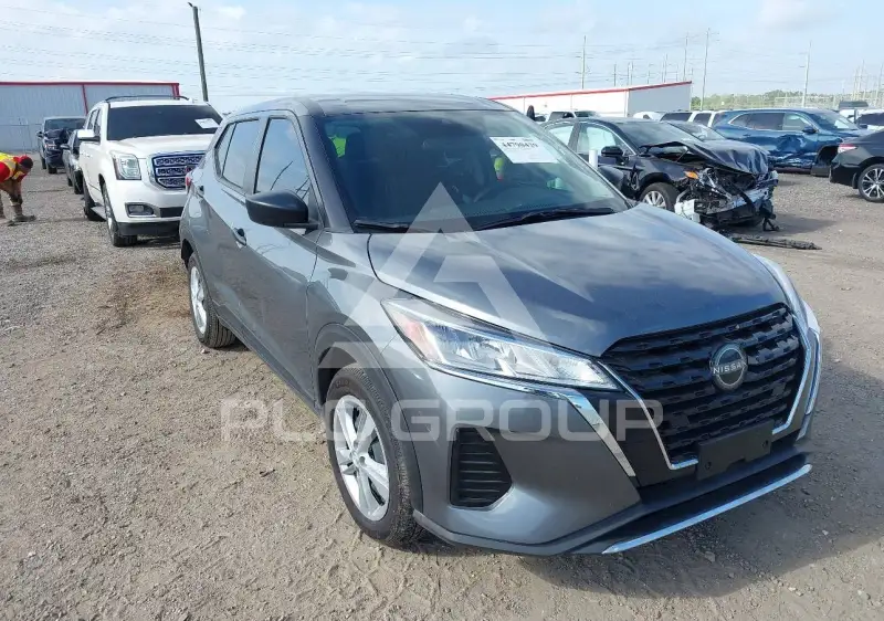 2025 Nissan KICKS photo