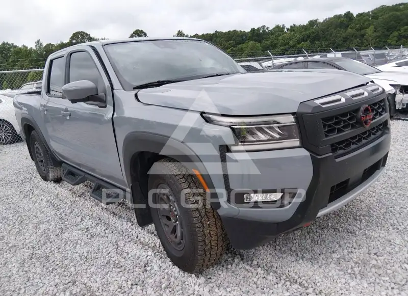 2025 Nissan FRONTIER фото