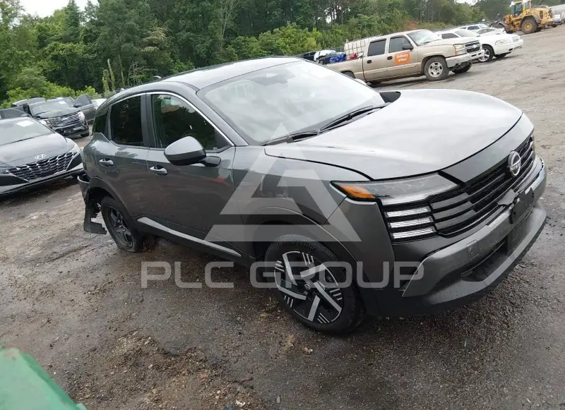 2025 Nissan KICKS photo