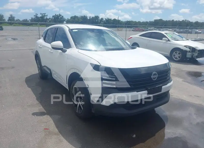 2025 Nissan KICKS фото