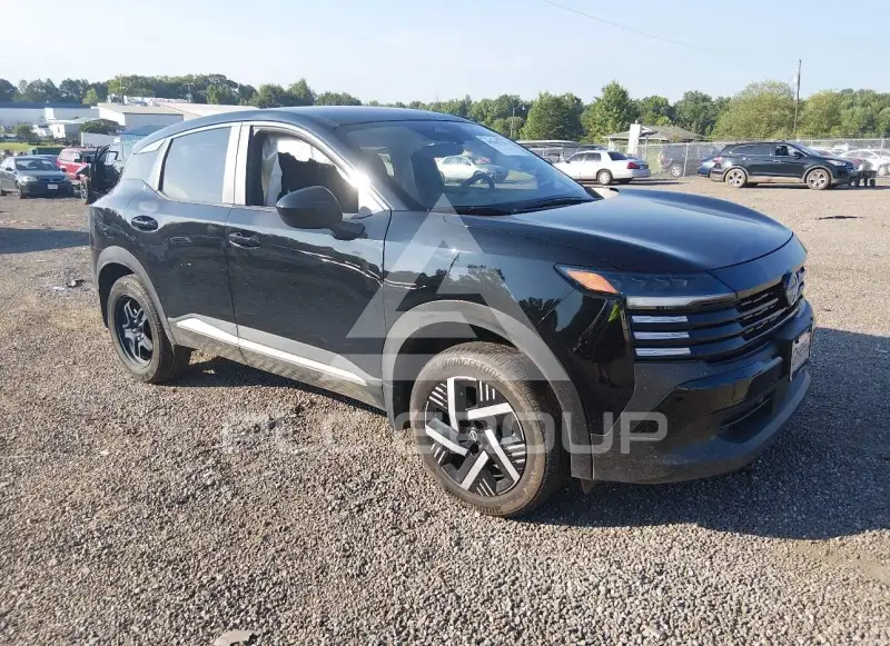 2025 Nissan KICKS photo