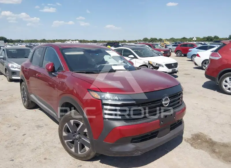 2025 Nissan KICKS фото