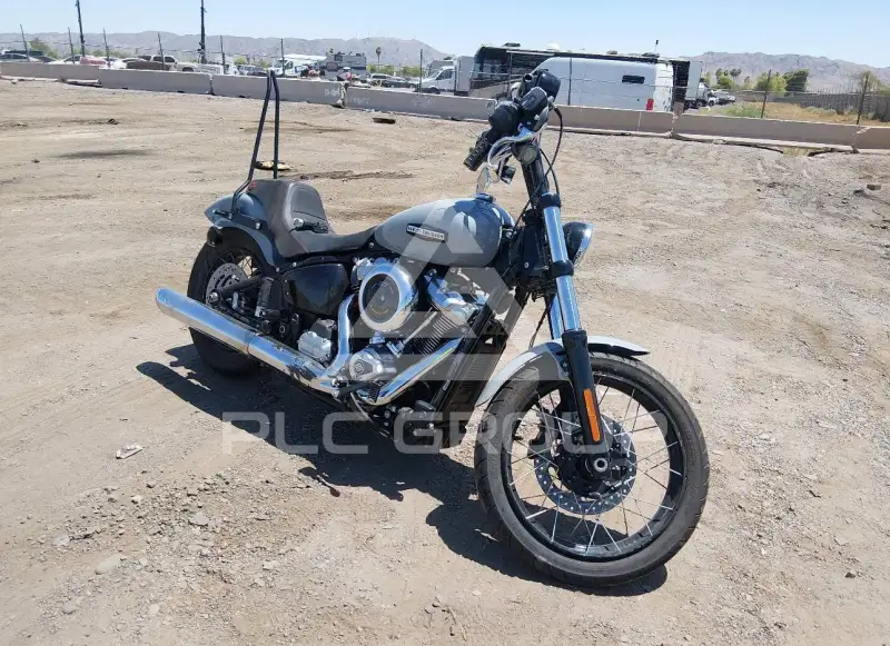2025 Harley-Davidson FXBB photo