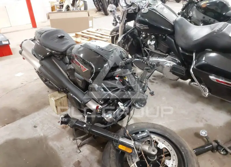 2025 Harley-Davidson  фото