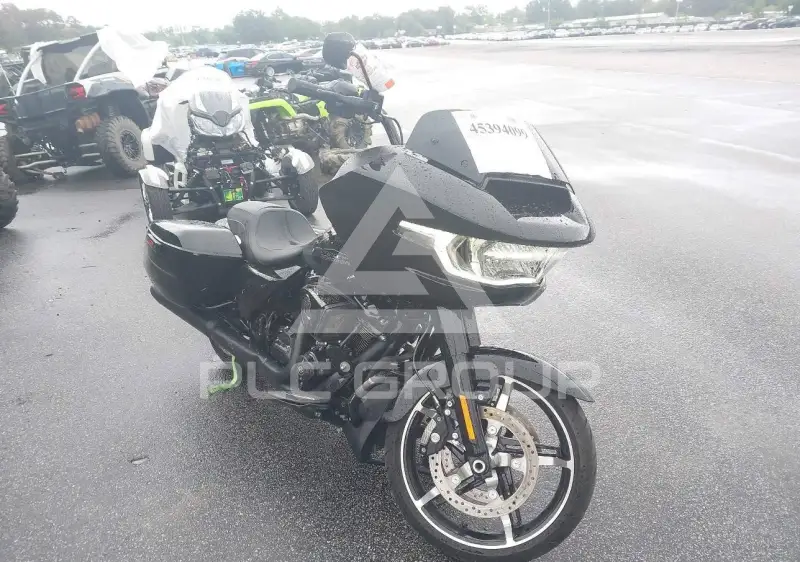 2025 Harley-Davidson FLTRX фото