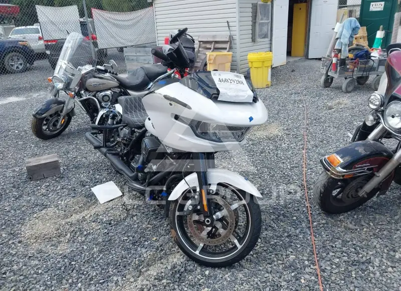 2025 Harley-Davidson FLTRX photo