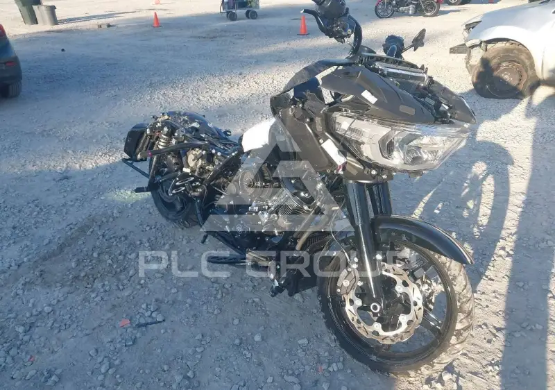 2025 Harley-Davidson FLTRX photo