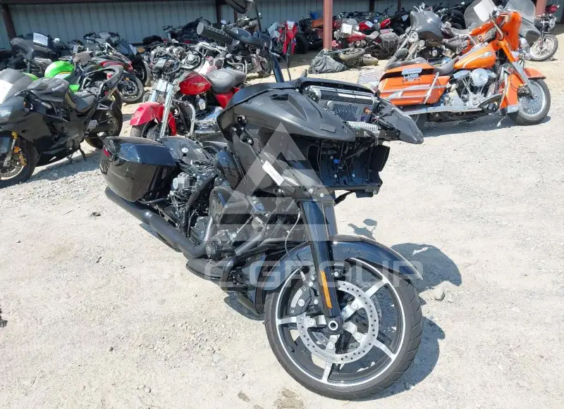 2025 Harley-Davidson FLTRX фото