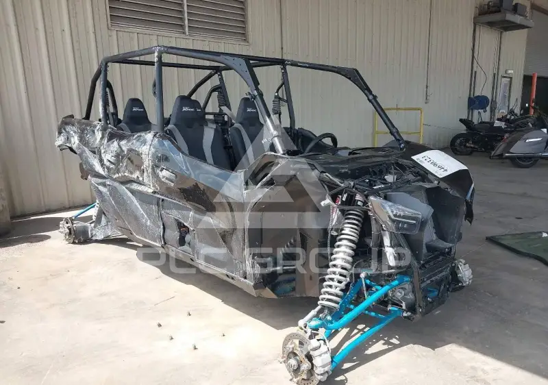 2025 Kawasaki  фото