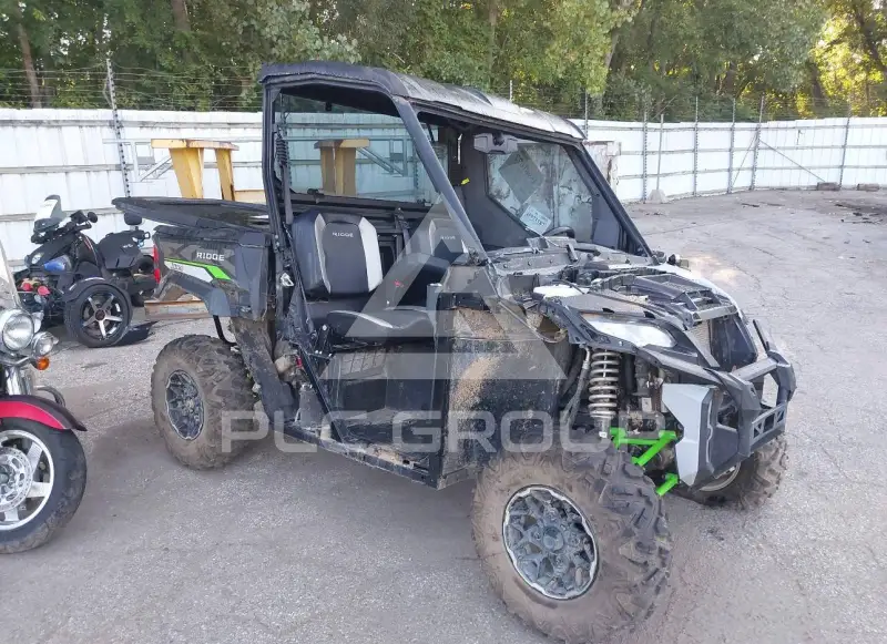2025 Kawasaki  фото