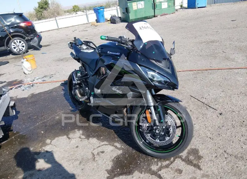 2025 Kawasaki ZX1100 photo