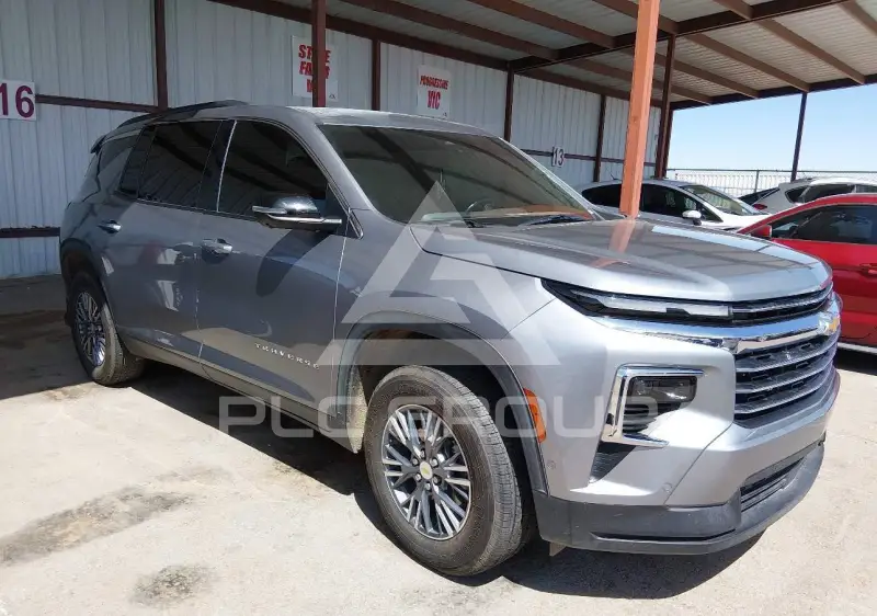 2025 Chevrolet TRAVERSE фото