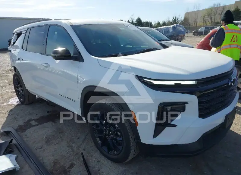 2025 Chevrolet TRAVERSE фото