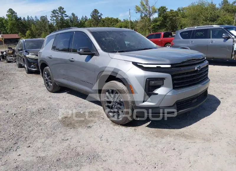 2025 Chevrolet TRAVERSE фото