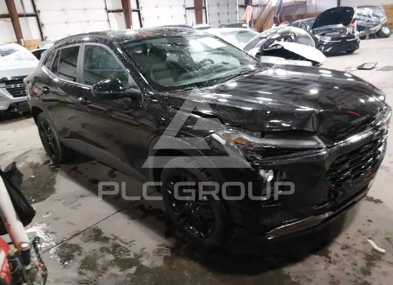 2025 Chevrolet TRAX фото