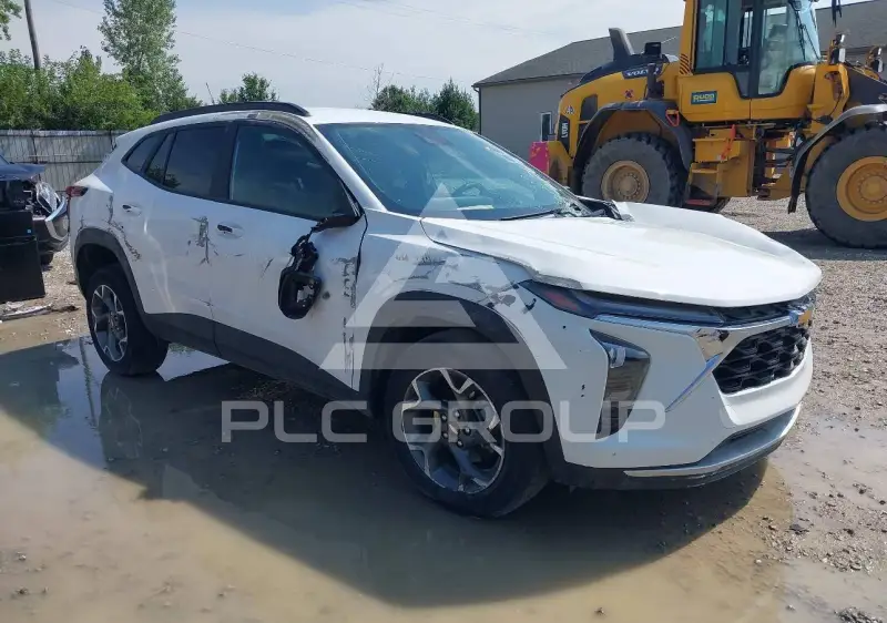 2025 Chevrolet TRAX фото