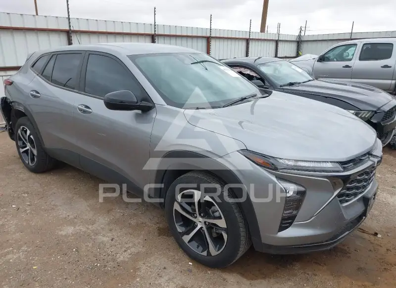 2025 Chevrolet TRAX фото