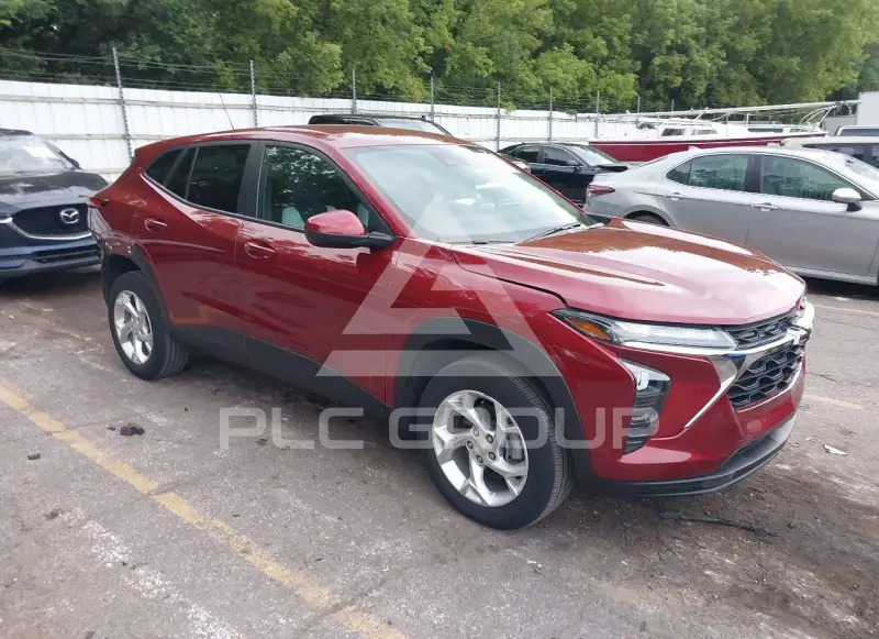 2025 Chevrolet TRAX photo