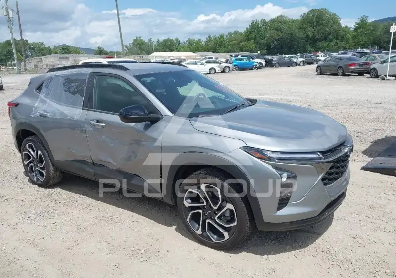 2025 Chevrolet TRAX photo