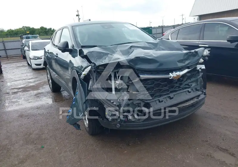 2025 Chevrolet TRAX photo