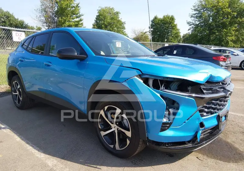 2025 Chevrolet TRAX photo