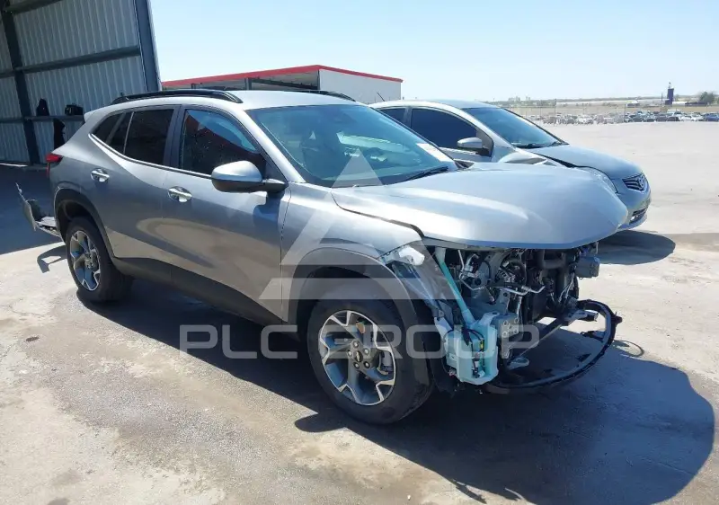 2025 Chevrolet TRAX фото