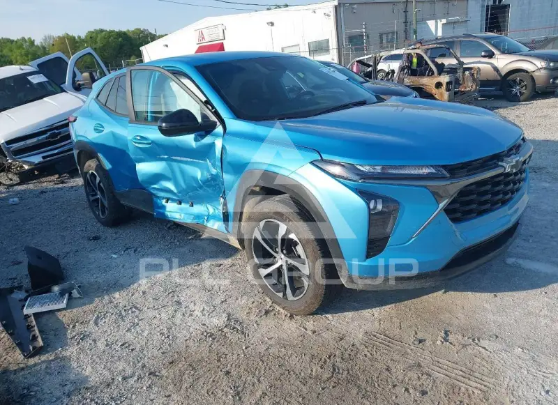 2025 Chevrolet TRAX photo