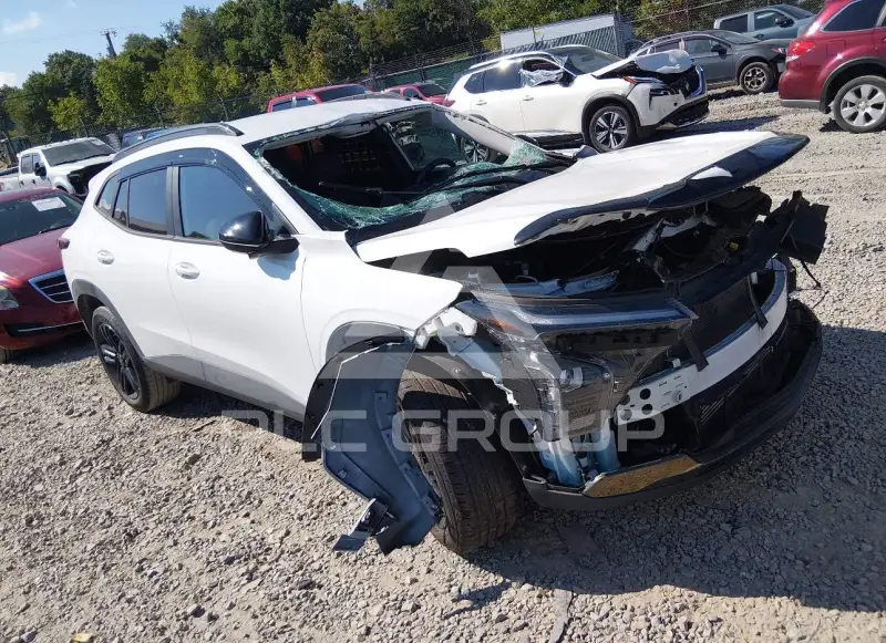 2025 Chevrolet TRAX фото