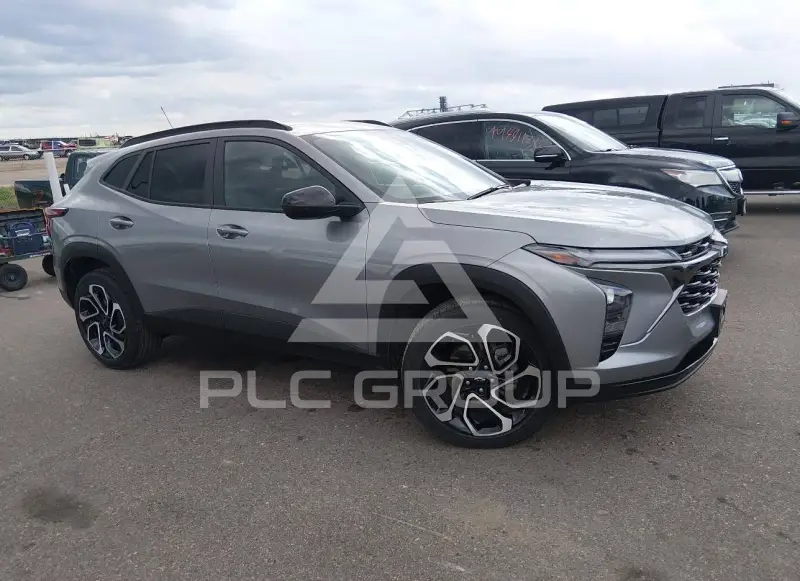 2025 Chevrolet TRAX photo