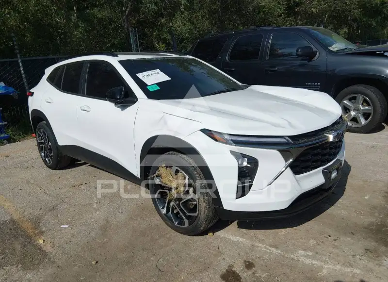 2025 Chevrolet TRAX фото