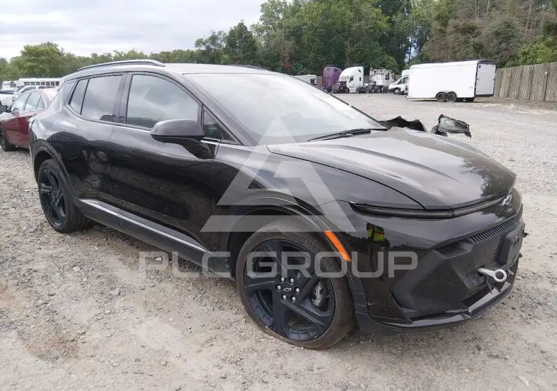 2025 Chevrolet EQUINOX фото