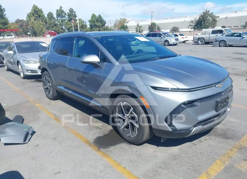 2025 Chevrolet EQUINOX photo