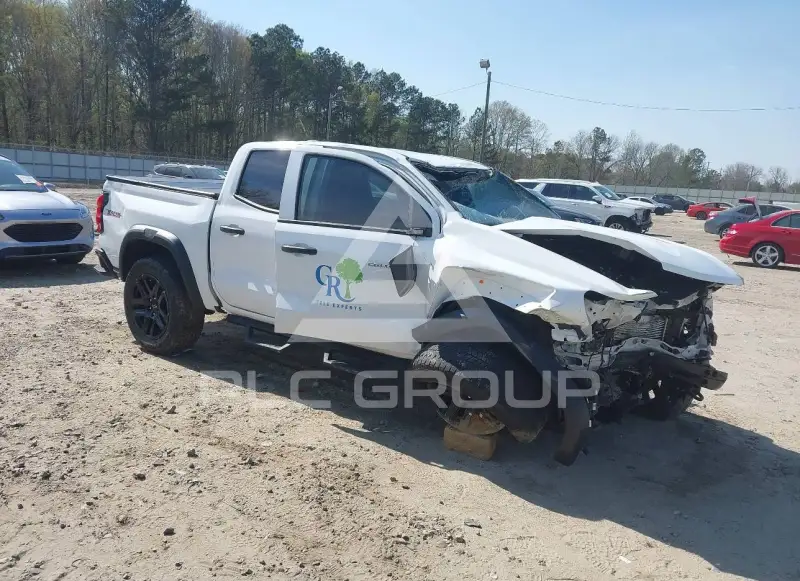 2025 Chevrolet Colorado photo