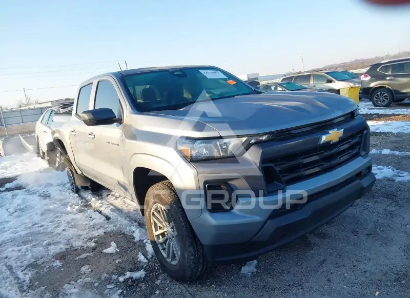 2025 Chevrolet Colorado photo