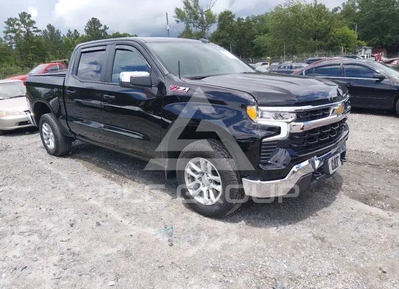 2025 Chevrolet Silverado photo