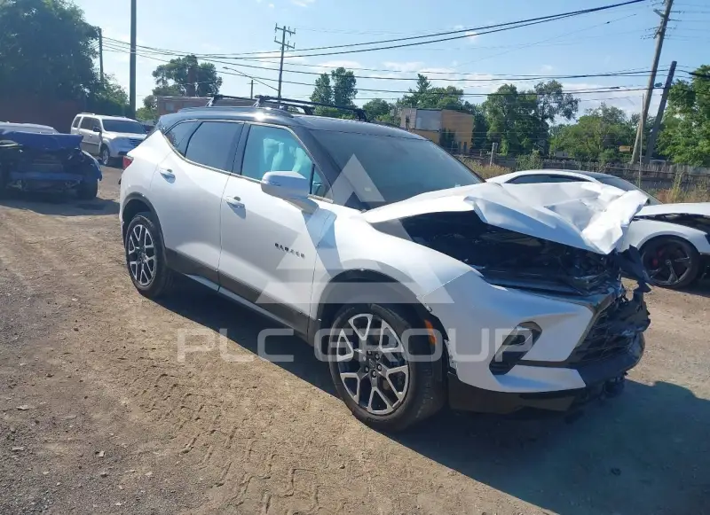 2025 Chevrolet Blazer фото