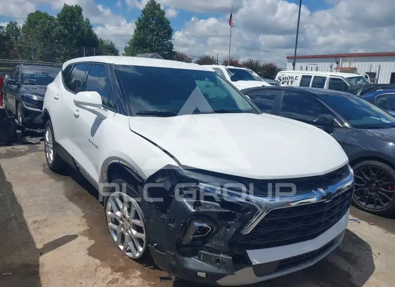 2025 Chevrolet Blazer фото