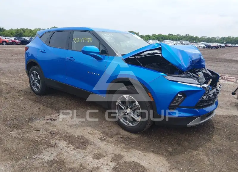 2025 Chevrolet Blazer фото