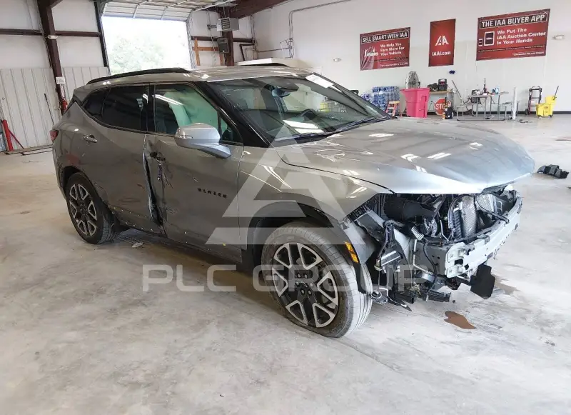 2025 Chevrolet Blazer photo