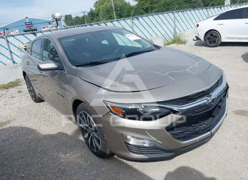 2025 Chevrolet Malibu photo