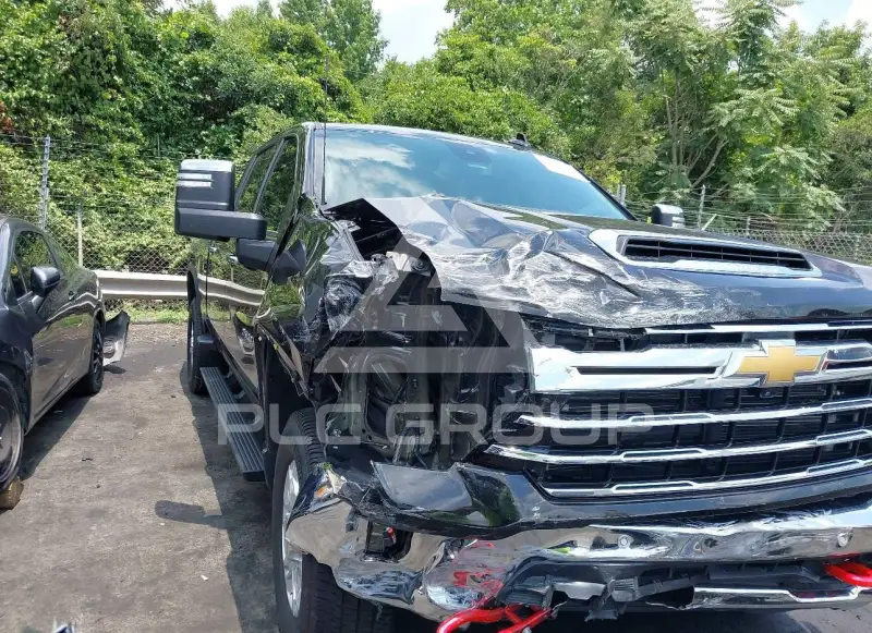 2025 Chevrolet Silverado фото