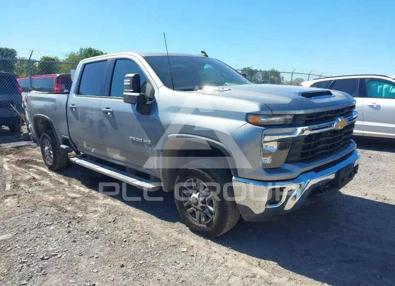 2025 Chevrolet Silverado фото