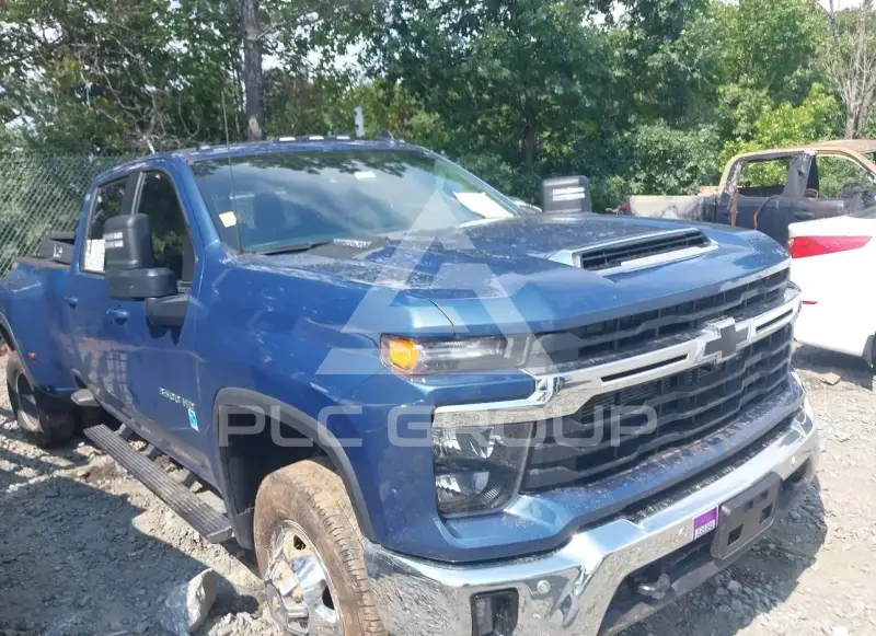 2025 Chevrolet Silverado фото