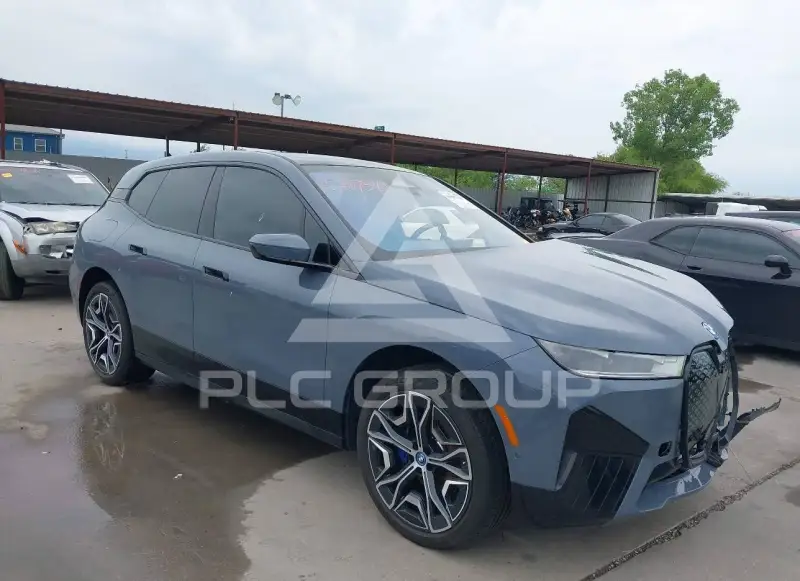 2025 BMW iX фото