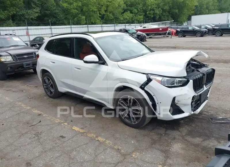 2025 BMW X1 фото