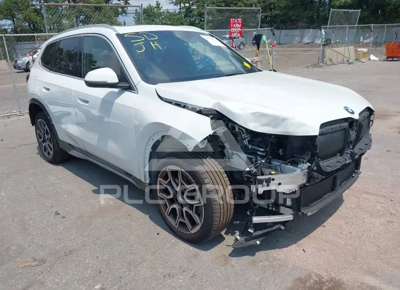 2025 BMW X1 фото