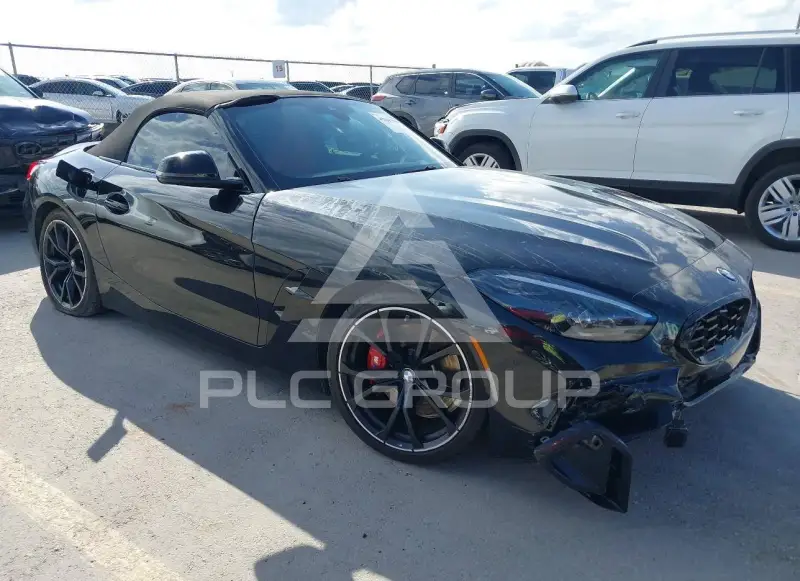 2025 BMW Z4 photo