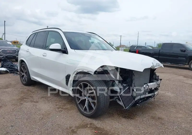 2025 BMW X5 photo